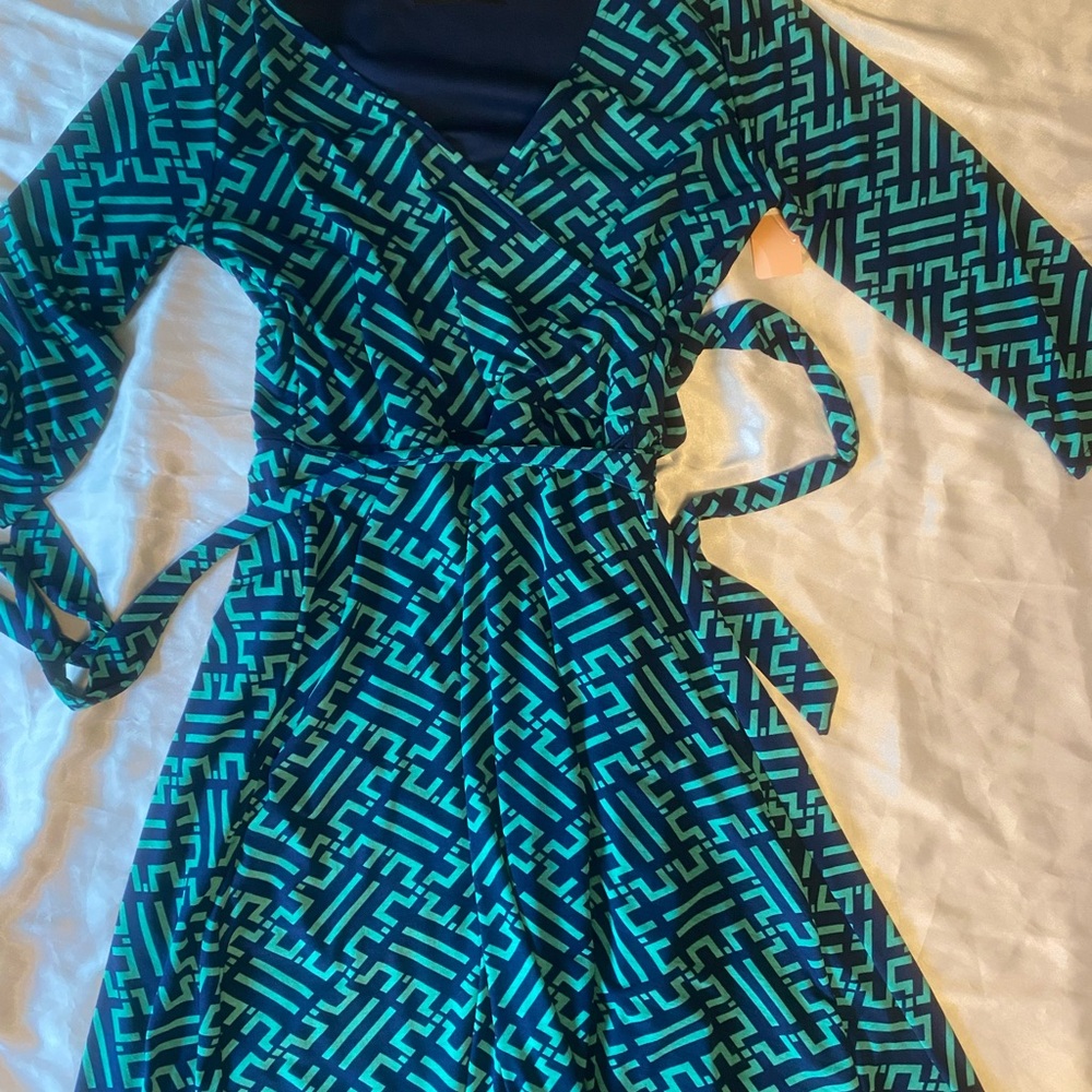 41 Hawthorn Blue and Green Patterned Dress - Picture 2 of 5